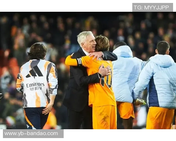 皇马中场琼阿梅尼因伤缺阵三周巴尔韦德状态良好未受影响