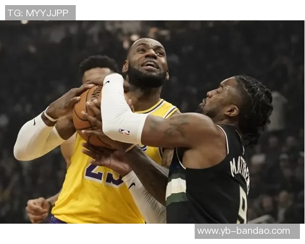 湖人双星范德彪与斯玛特联手难掩阵容缺陷强队对决暴露攻防短板